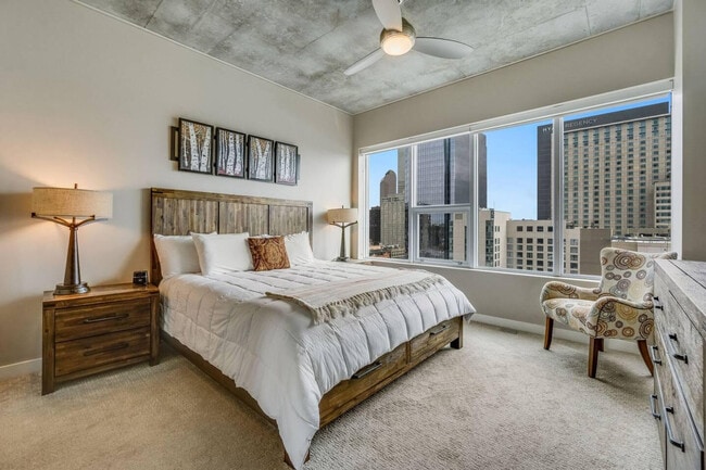 Foto del edificio - 1500 Champa St