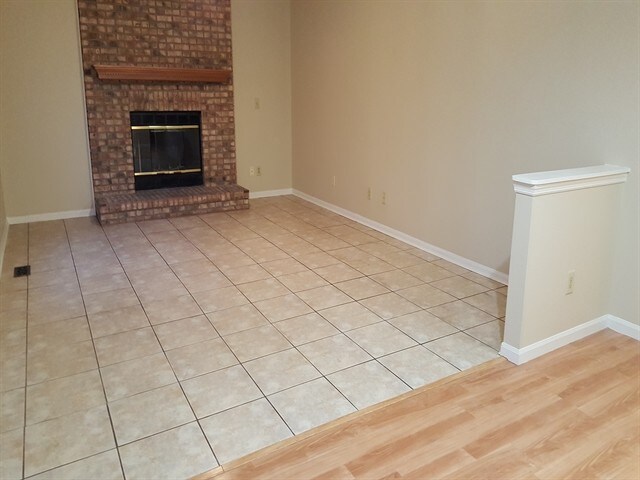 Building Photo - 6605 Pheasant Ridge Road