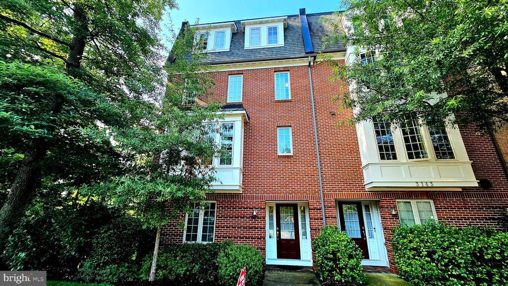 Foto principal - 3141 Blue Barn Way