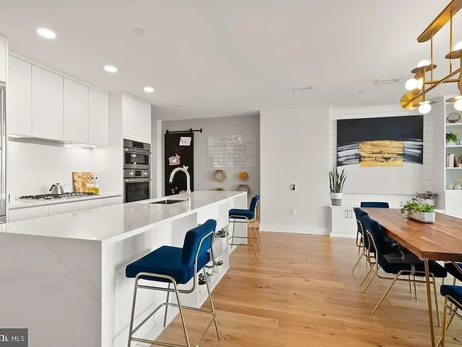 Foto del edificio - 1211 Van St SE