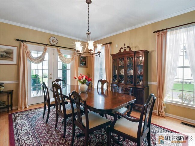 Building Photo - 27 Bodine Dr