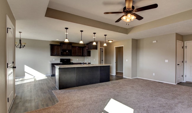 Building Photo - Beautiful 4 Bedroom Rental Home with fully fenced yard!