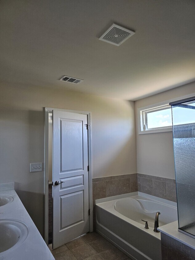 Foto principal - 3671 Graham Way SW