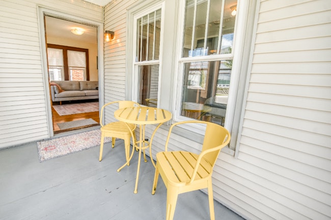 Foto del edificio - 2025 Jenifer St