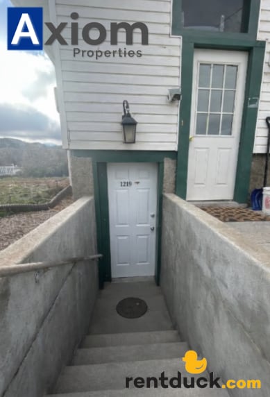 Building Photo - 1246 N Grant Ave