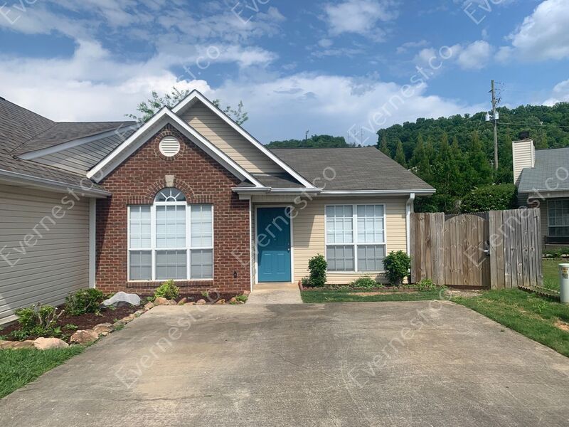 Primary Photo - 2032 Chandalar Ct