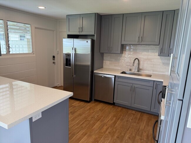 Foto del edificio - 45-005 Malulani St