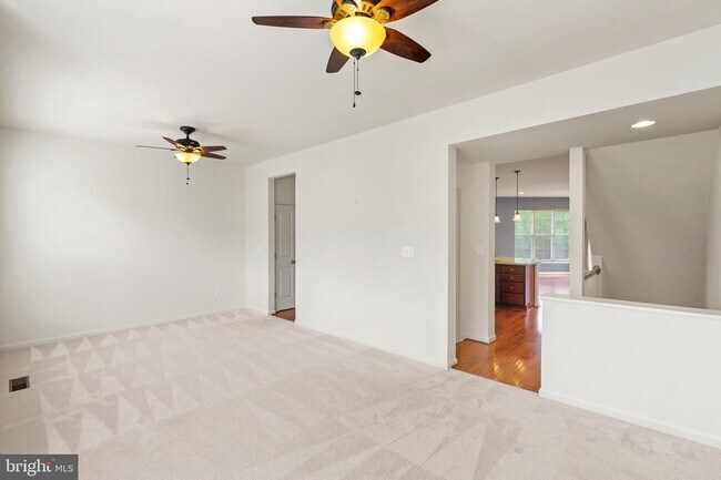 Foto del edificio - 23457 Twin Falls Terrace