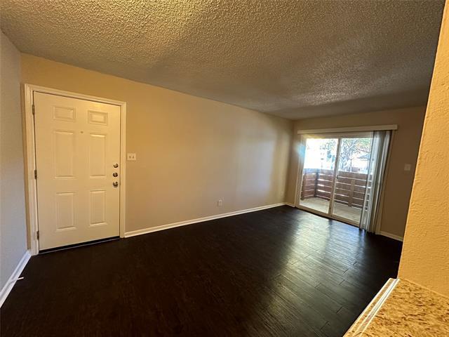 Foto del edificio - 2833 Kings Rd