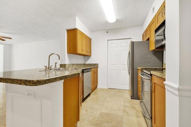 Foto del edificio - 3143 Clint Moore Rd