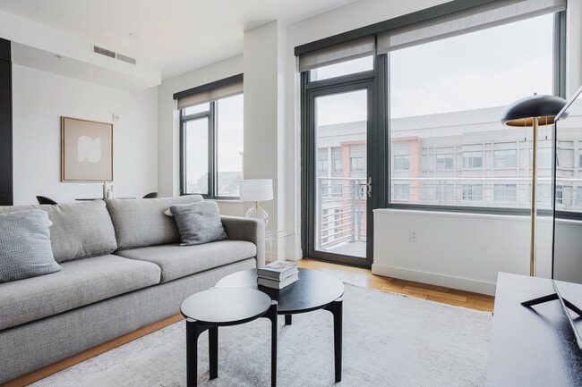 Merrifield VA Condos for Rent under $1,500 | Apartments.com