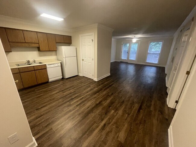 Foto del edificio - 2 Bedroom 2 Bathroom Condo!