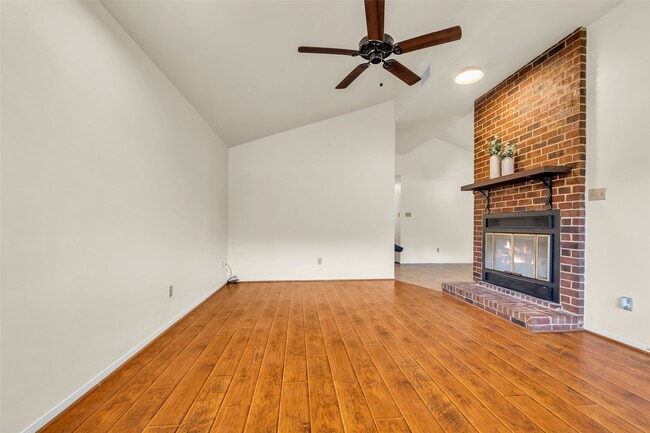 Building Photo - 17831 W Farm To Market 1097