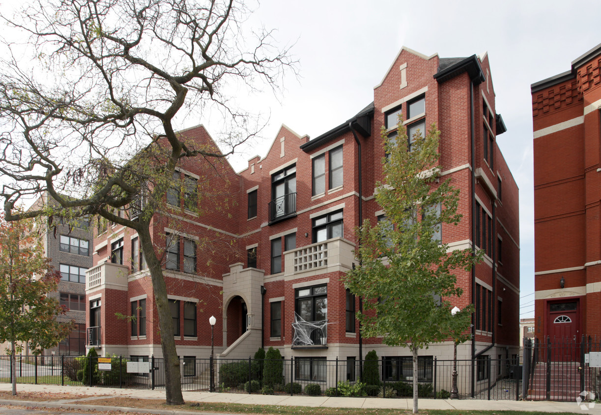 3986 S Drexel Blvd, Chicago, IL 60653 - Apartments in Chicago, IL ...