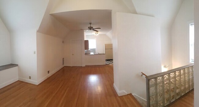 Foto del edificio - 707 E Brady St