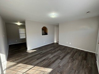 Building Photo - 2809 Crawford Ave