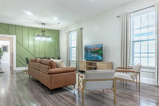 Foto del edificio - 1714 Connally Dr