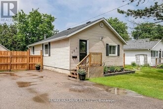 Building Photo - 242 Pine Beach Dr Building Photo - 242 Pine Beach Dr