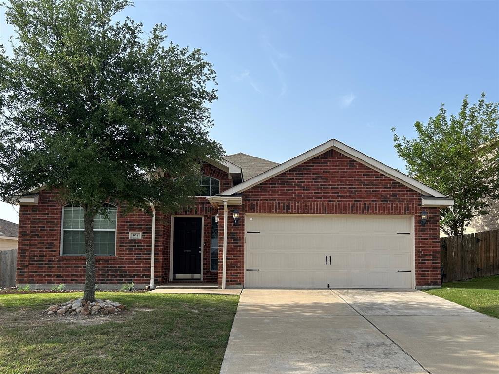 Foto principal - 104 Judge King Dr