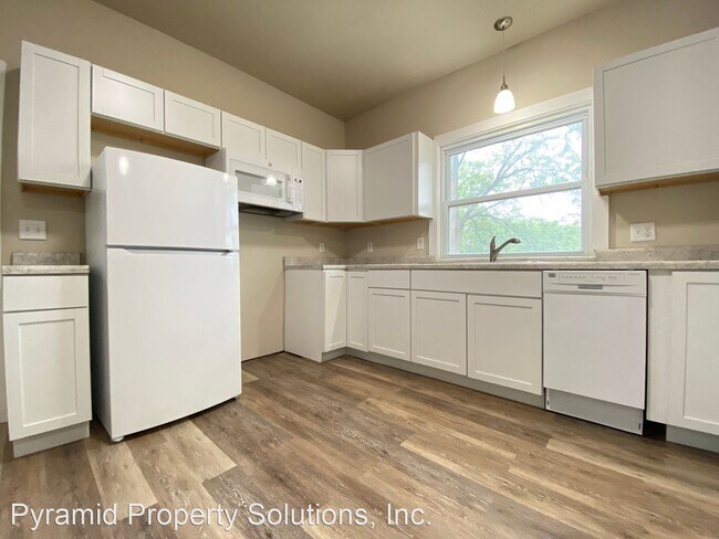 Building Photo - 4 br, 2 bath House - 715 Kirkwood Ave