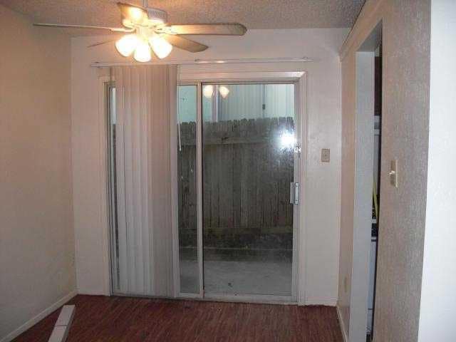 Foto del edificio - 1811 Prairie Knoll Ct
