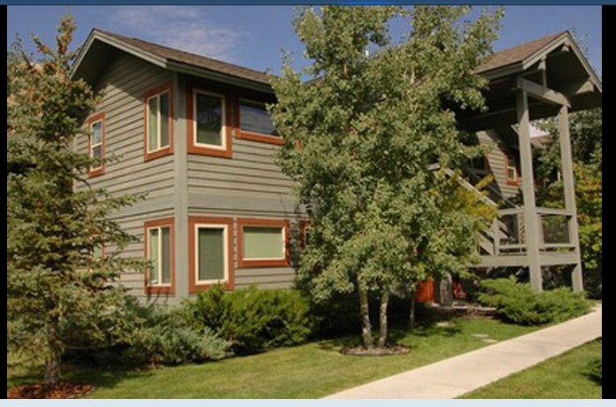 1195 Meadowlark Ln, Jackson, WY 83001