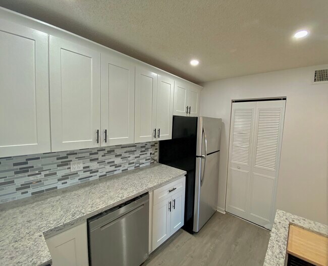 Building Photo - 4709 Sable Pine Cir