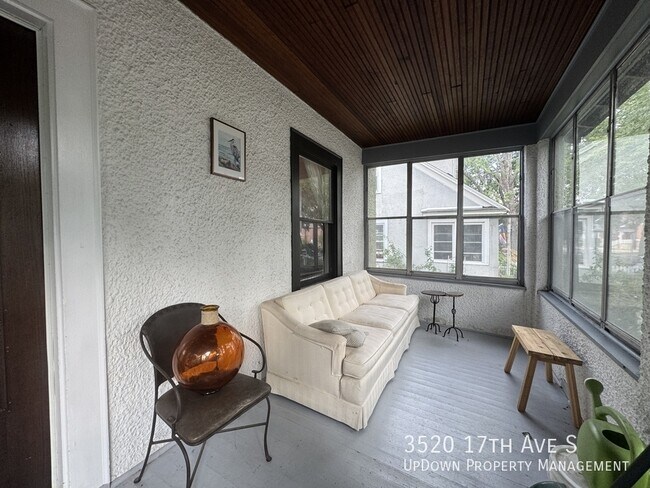 Foto del edificio - 3520 17th Ave S
