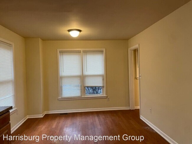 Building Photo - 4 br, 1.5 bath House - 2446 Logan Street
