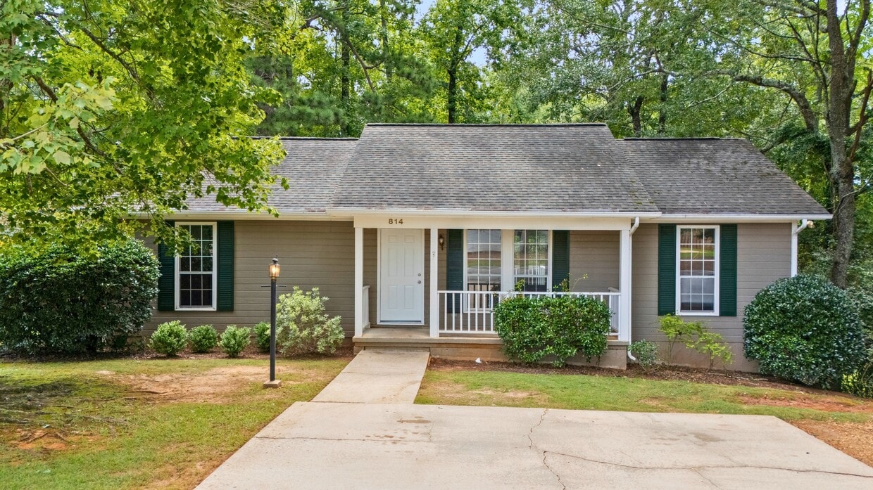 Photo - 814 N Gay St (Auburn, AL)