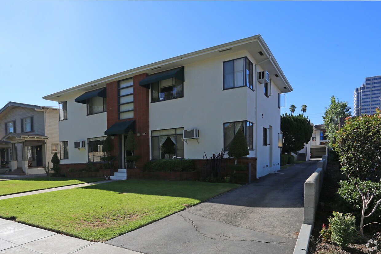 Foto del edificio - 200 E Dryden St