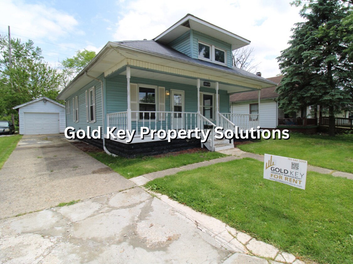 Primary Photo - Spacious 2 BR 1 BA House with Central Air ...