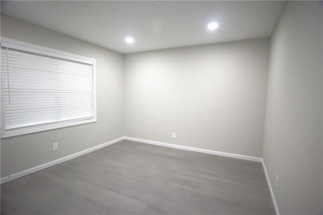 Foto del edificio - 2637 Lester St