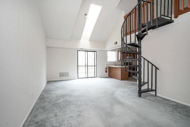 Building Photo - 4526 Concord Pl