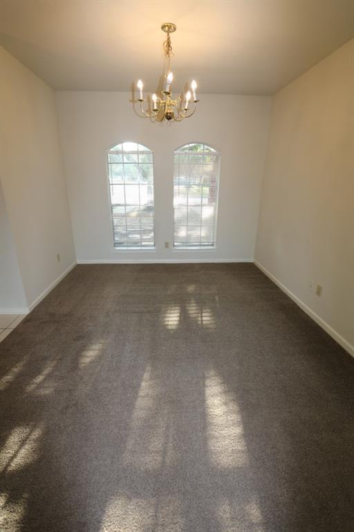 Foto del edificio - 10223 Hedge Way Dr