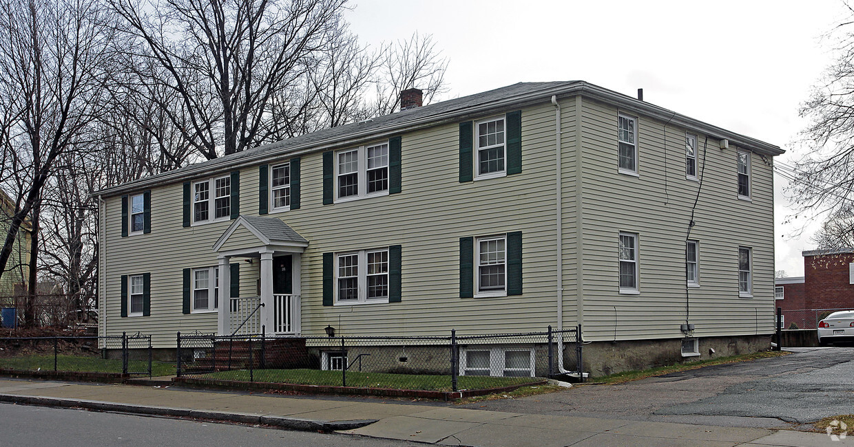 Primary Photo - 595 Ashmont St