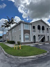 Building Photo - 2925 SE 16th Ave