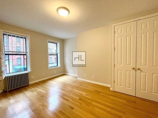 Building Photo - Large 1 Bed | East 9th Street, East Village