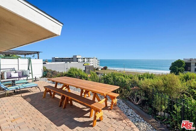 Foto del edificio - 1 br, 1 bath Condo - 22609 Pacific Coast H...