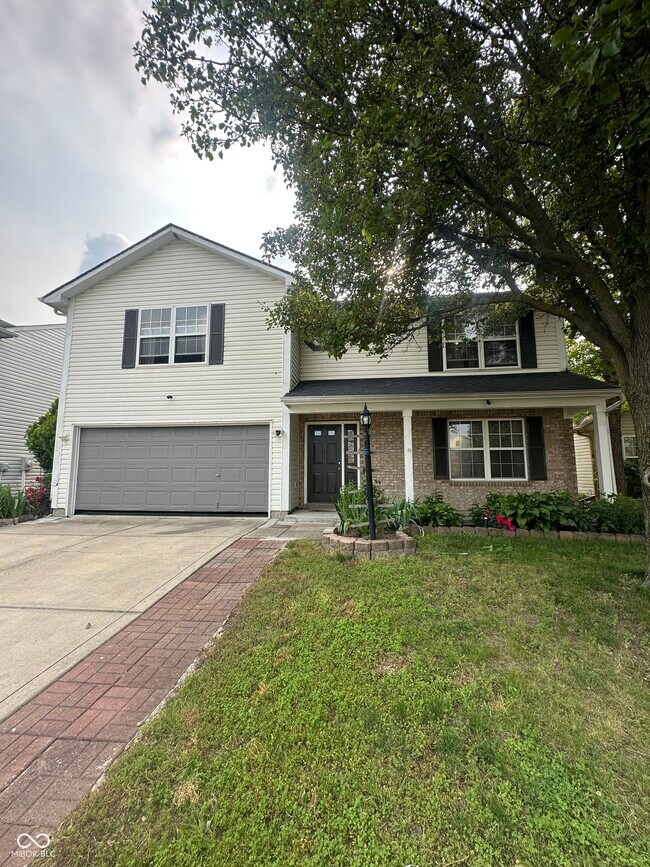 Foto del edificio - 7122 Tassel Meadow Dr