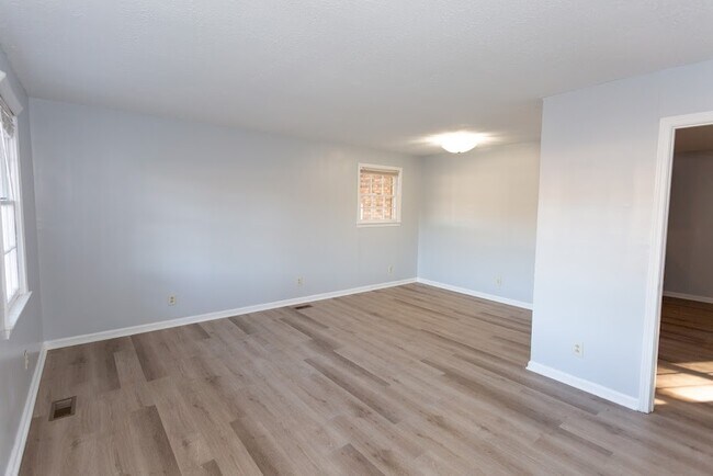 Foto del edificio - 3570 Broad St