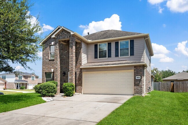 Foto del edificio - 4614 Pin Oak Creek Ln
