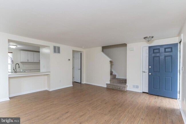 Foto del edificio - 310 Sedgwick Ct