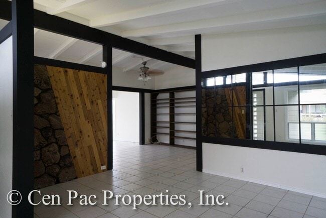 Foto del edificio - 3 Bed, 2 Bath House/Across the Street from...