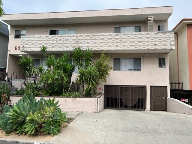 Building Photo - 531 N Kings Rd