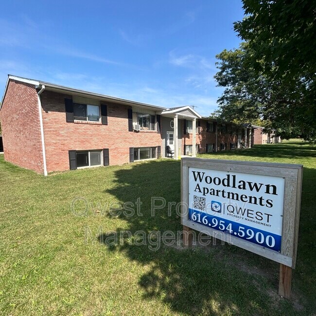 Foto del edificio - 409 E Woodlawn Ave