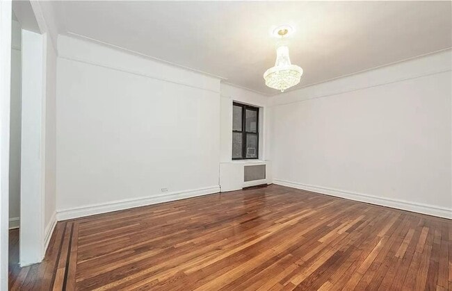 Photo - 44-14 Newtown Rd Apartment