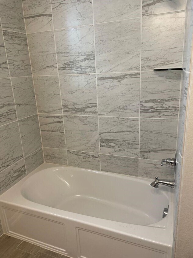 Foto del edificio - 7912 Spring Run Dr