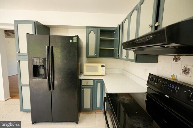 Building Photo - 46760 Hobblebush Terrace