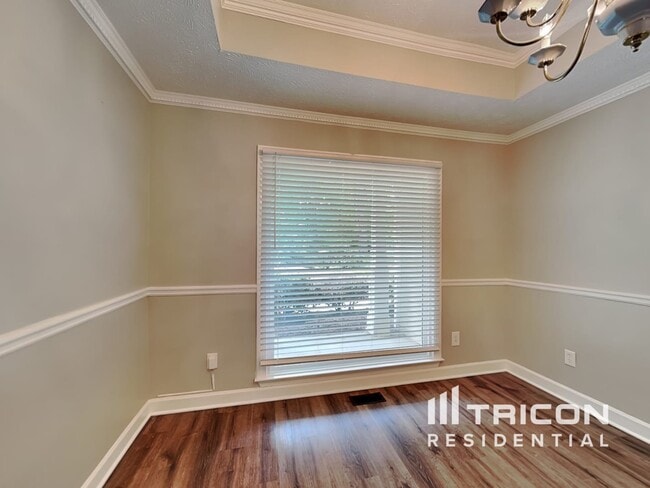 Building Photo - 3616 Zoar Rd